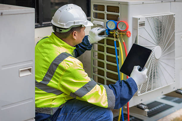 Professional Hvac Installation technician working in Milan, IL